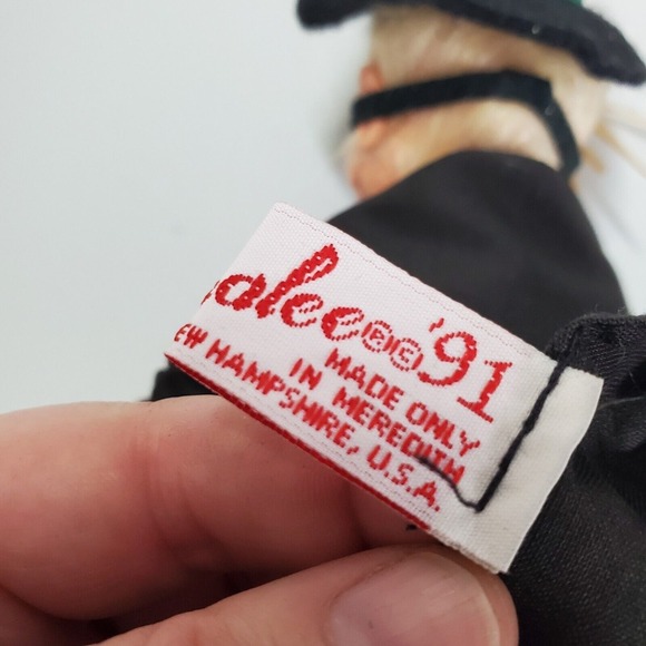 Vintage Annalee Halloween Witch Kid Trick or Treat Poseable Felt Doll 1990s - Picture 10 of 12